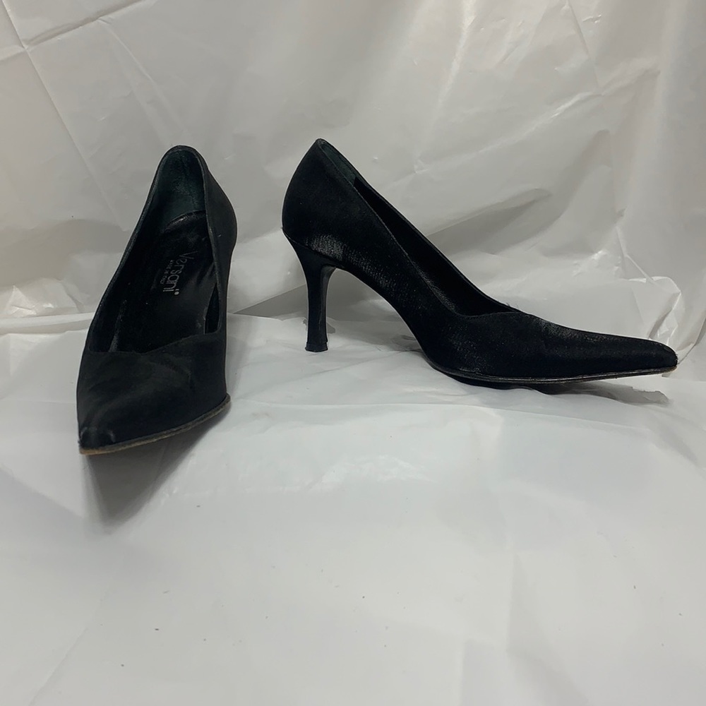 VERSANI Black Italian Made Fabric Heels with Leather Sole Size 7B